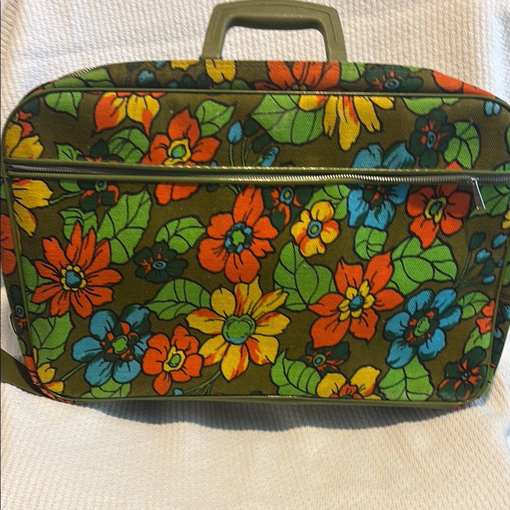 1960’s Vintage Floral Carry-On Bag